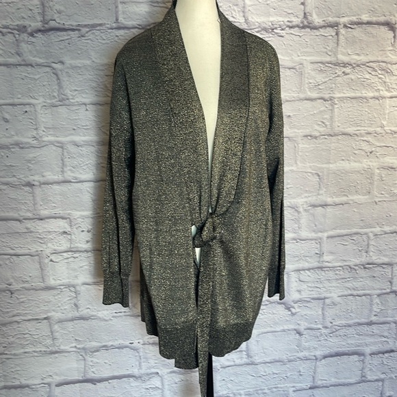 Lane Bryant Sweaters - NWT Lane Bryant Classic Tie-Front Shine Cardigan Black/Gold 14/16 Long Sleeve